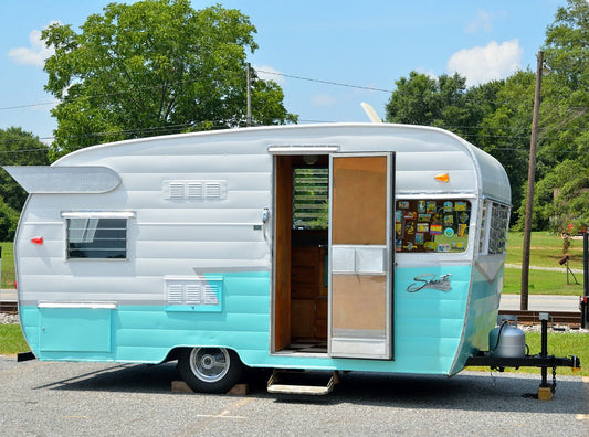 5 Ways a Portable Power Station Can Enhance Your RV or Camping Experience