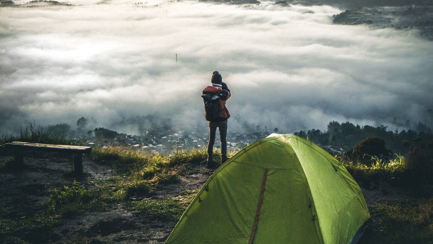 5 Reasons Why You Need a Portable Solar Panel for Your Next Camping Trip