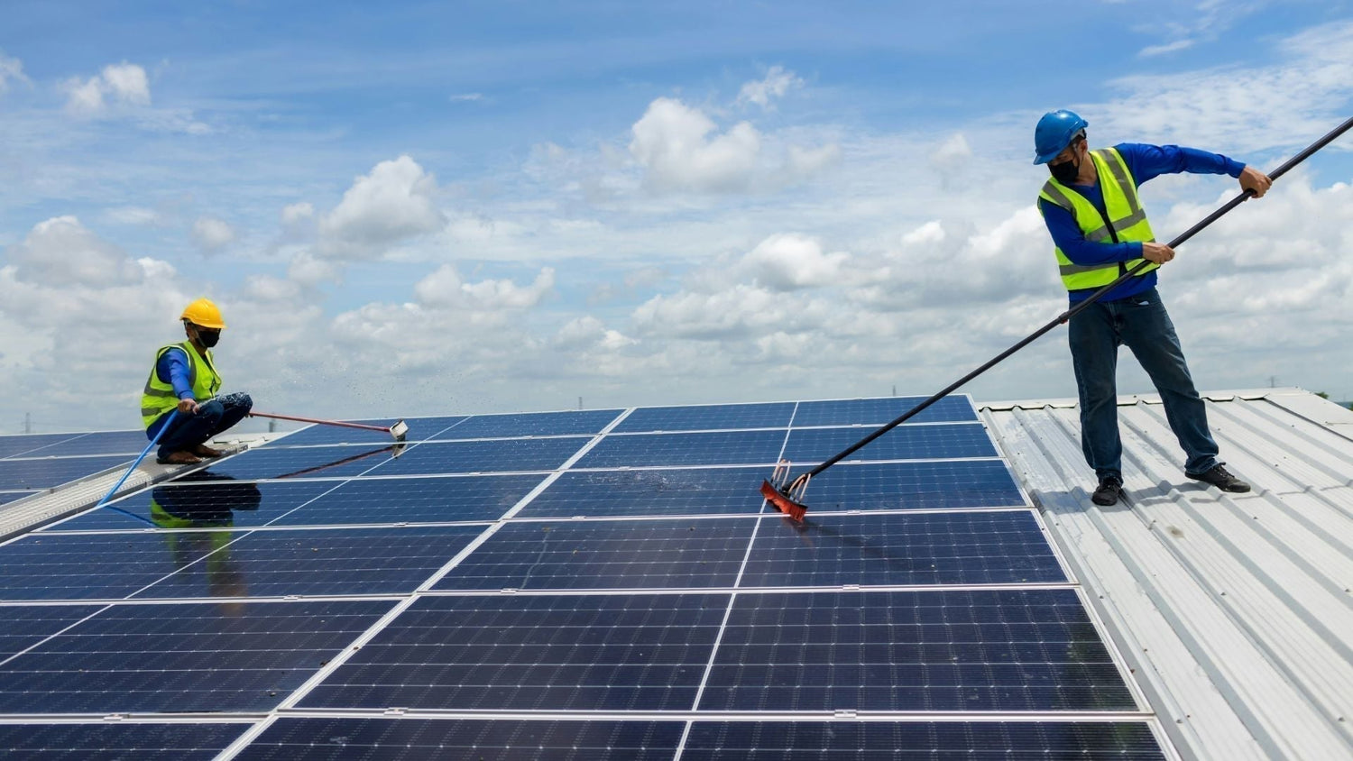 How to Properly Clean Home Solar Panels for Peak Summer Performance