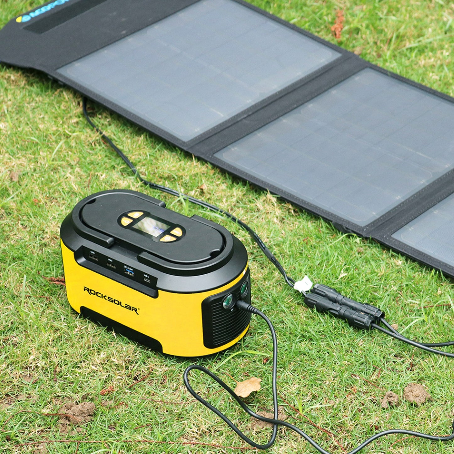 compact-and-efficient-ready-portable-power-station-rocksolar-ca